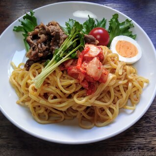 韓国焼肉ビビン麺